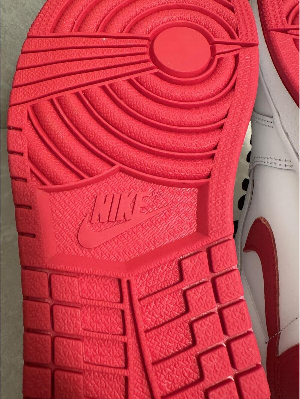 Nike Air Jordan 1 Retro High OG Heritage Chicago white/red/black sneakers Size 9 - Picture 12 of 12